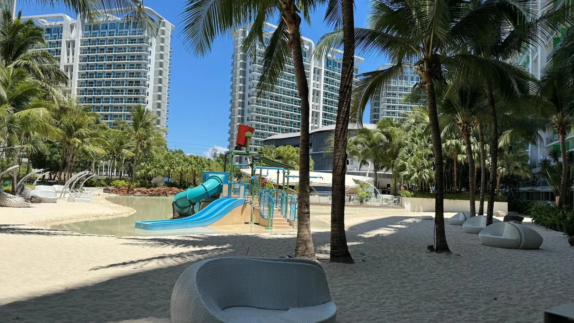 Apartment Azure Urban Resort - By Ground Zero One Manila Philippines